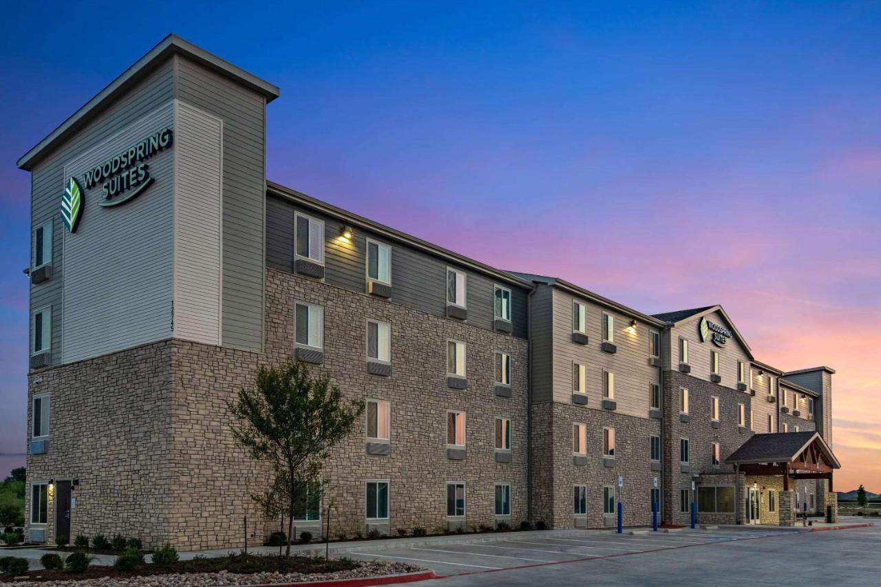 Woodspring Suites North Ft Worth Alliance Tx Speedway Форт-Ворт Екстер'єр фото