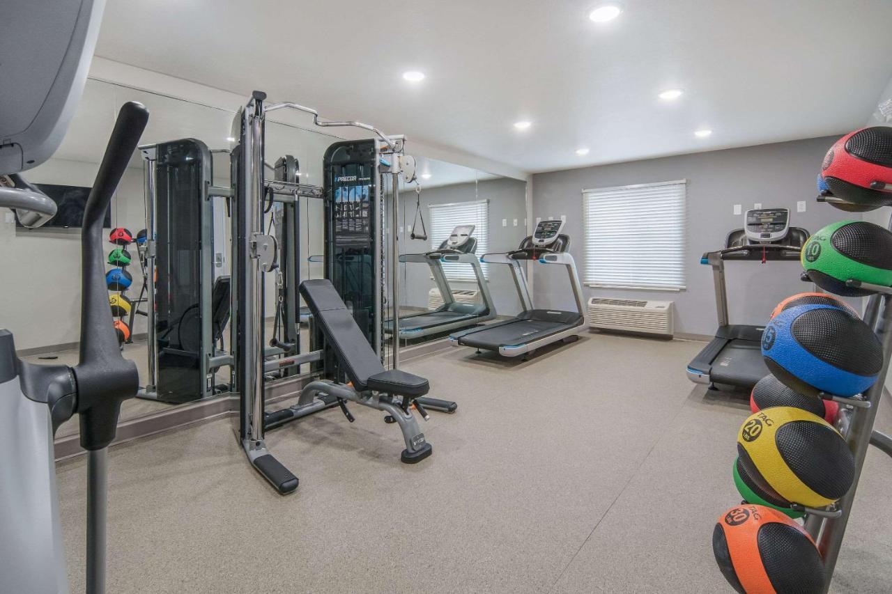 Woodspring Suites North Ft Worth Alliance Tx Speedway Форт-Ворт Екстер'єр фото